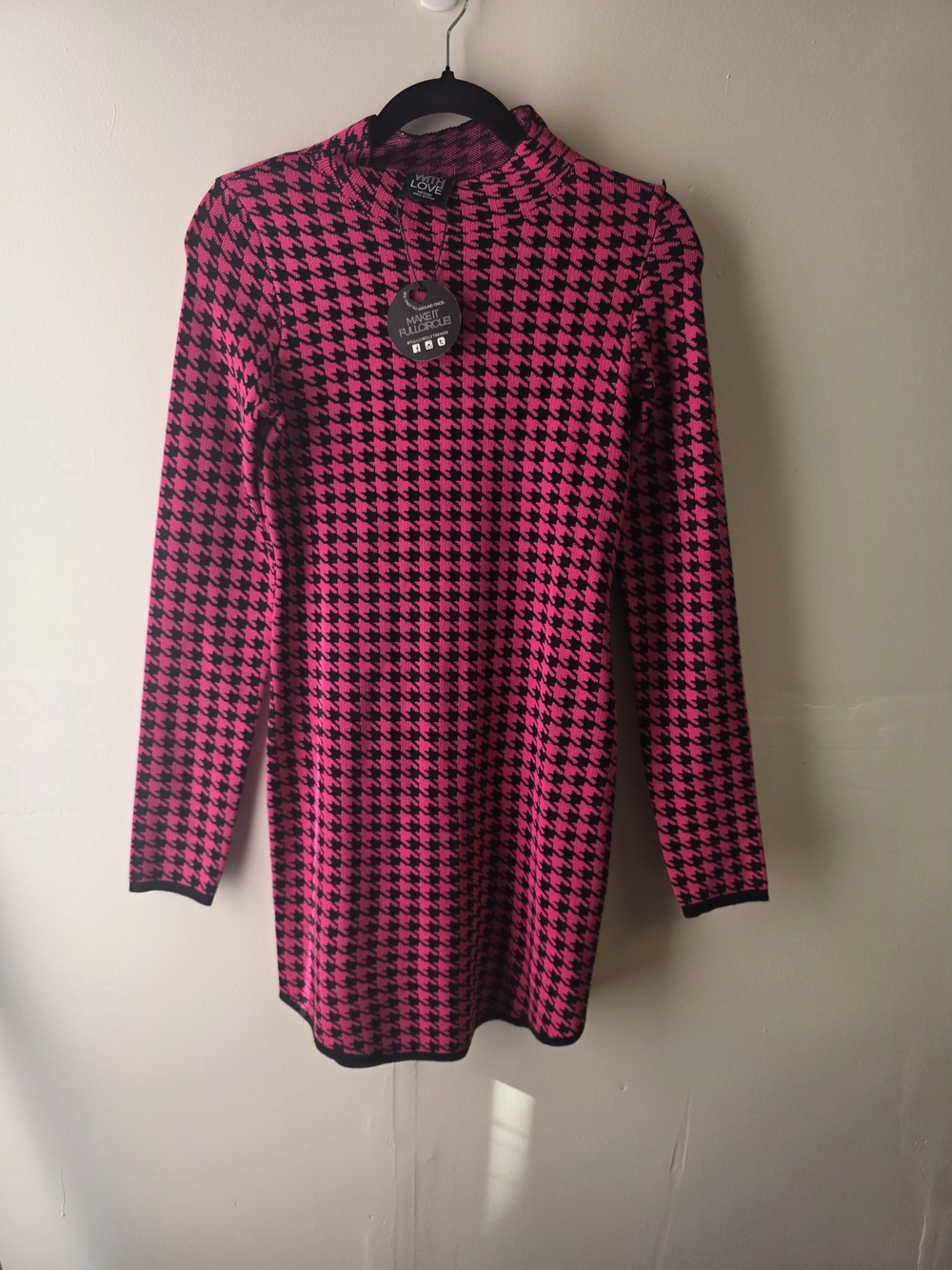 Love by Design Pink and Black Houndstooth Long Sleeve Dress